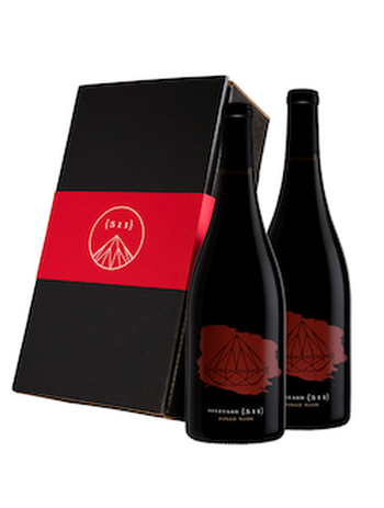Two-bottle 2021 Pinot Noir Set in a Gift Box 1